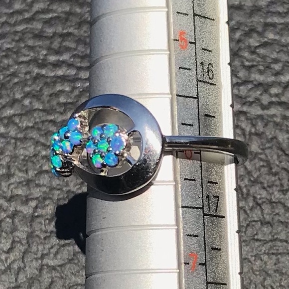 NWOT BLUE OPAL Gemstone 925 Sterling Silver Flower Cluster Ring Size 6 - Picture 4 of 5